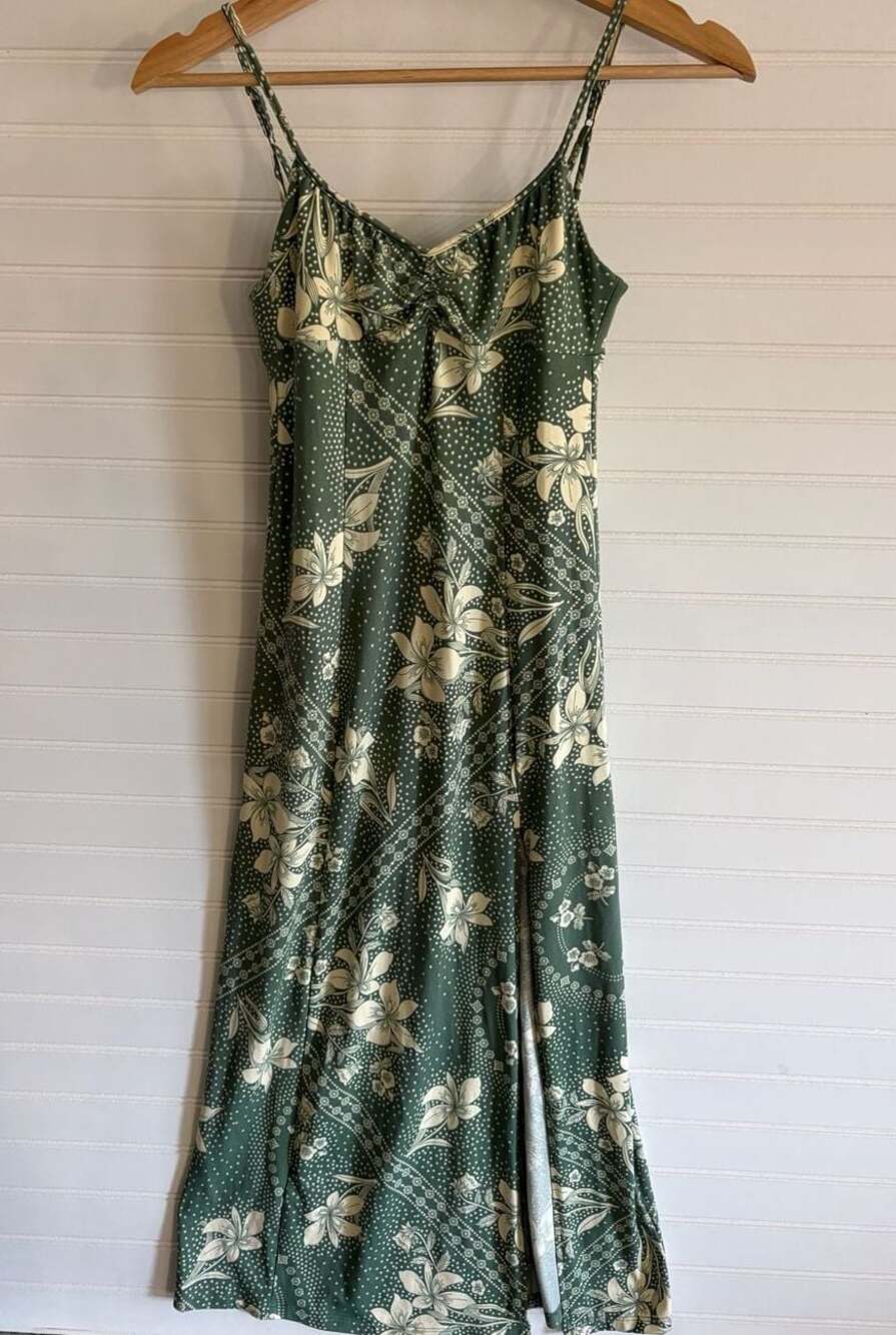 Urban Outfitters Arna Floral Midi Slip Dress sz XS
